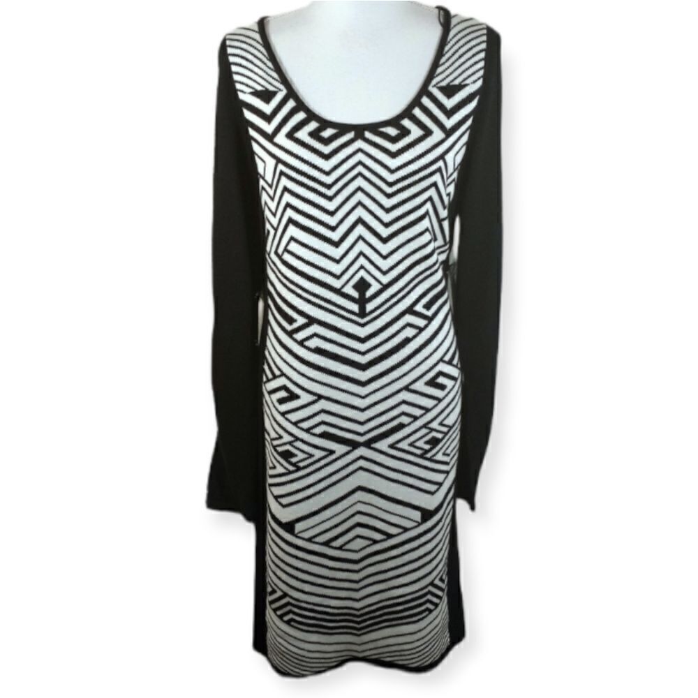 BONGO BLACK & WHITE SWEATER DRESS SZ.XL NWT